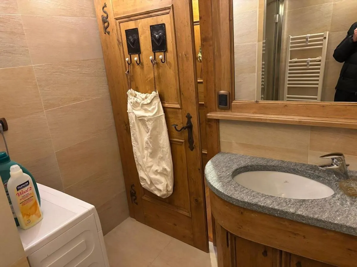 Courmayeur Cozy Nest Appartement